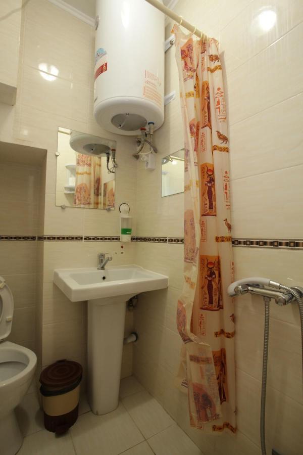 Sukhum City Mini Hotel Sohum Dış mekan fotoğraf