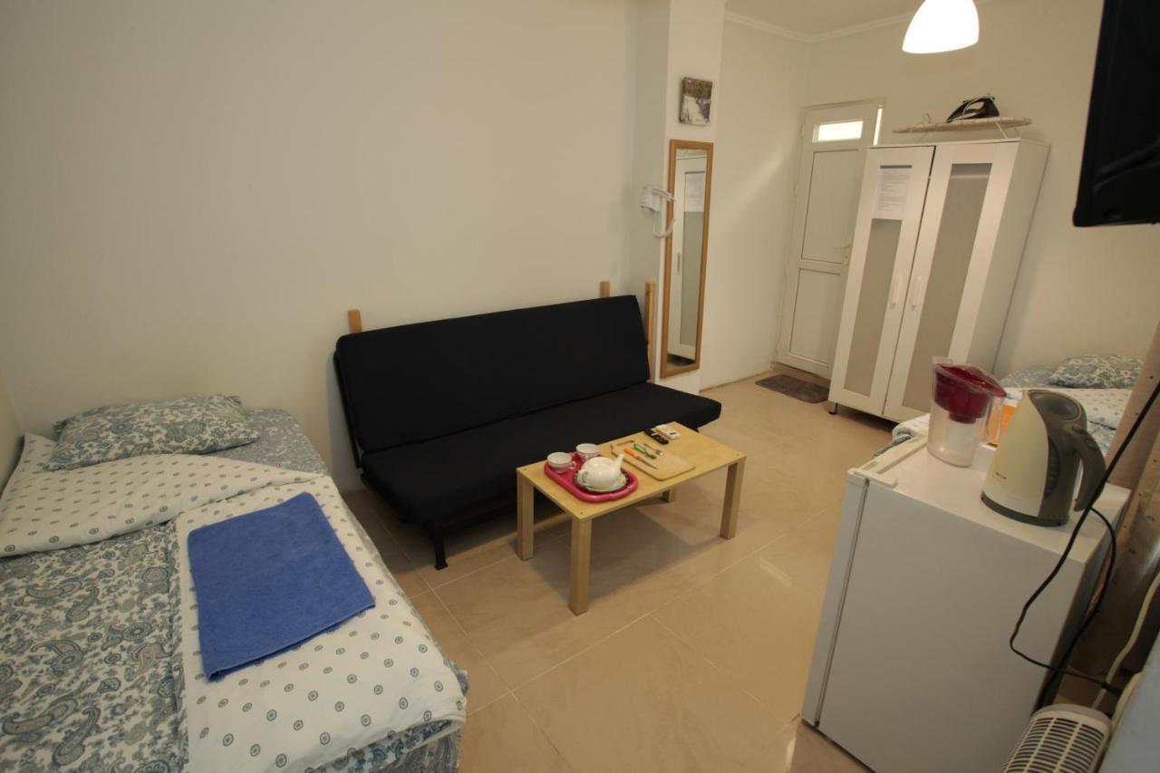 Sukhum City Mini Hotel Sohum Dış mekan fotoğraf