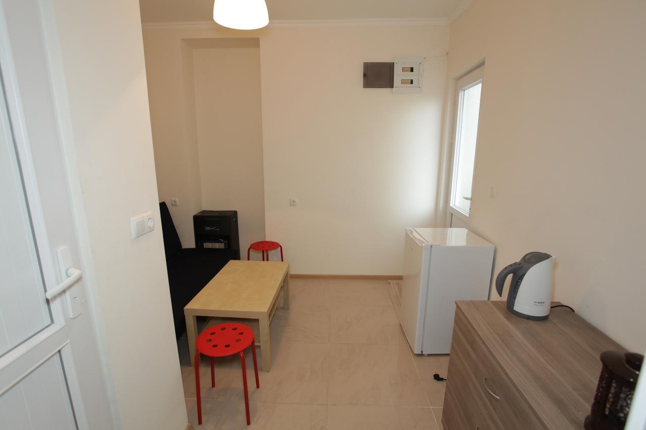 Sukhum City Mini Hotel Sohum Dış mekan fotoğraf